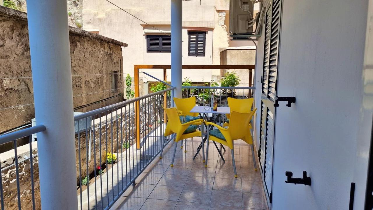 Apartment Hana Omiš Extérieur photo