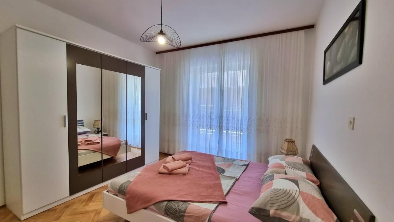 Apartment Hana Omiš Extérieur photo